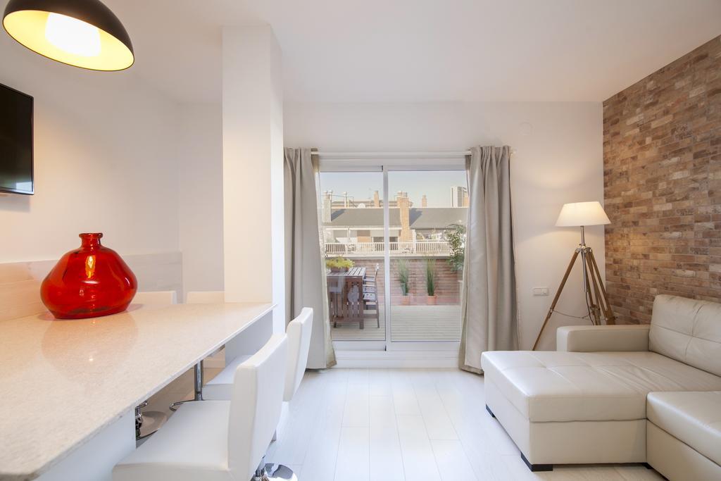 Barcelona Penthouse Private Terrace Sustainable Stay Keyless Access Eksteriør bilde